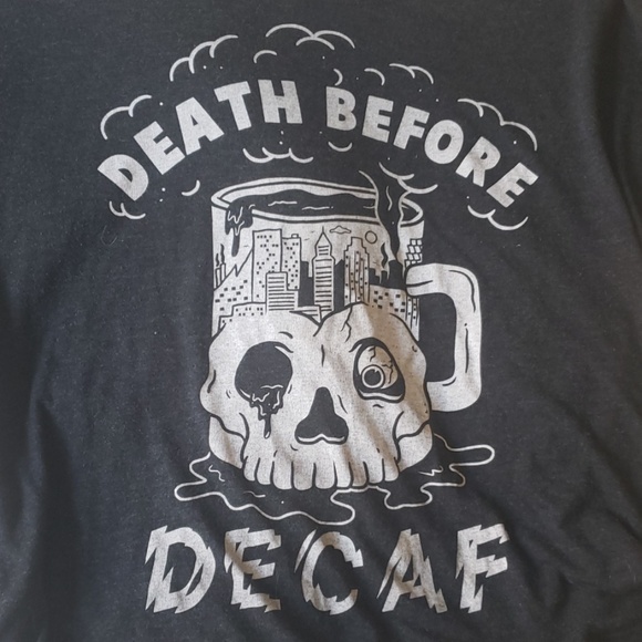 Pyknic brand black fitted tee - Picture 2 of 3